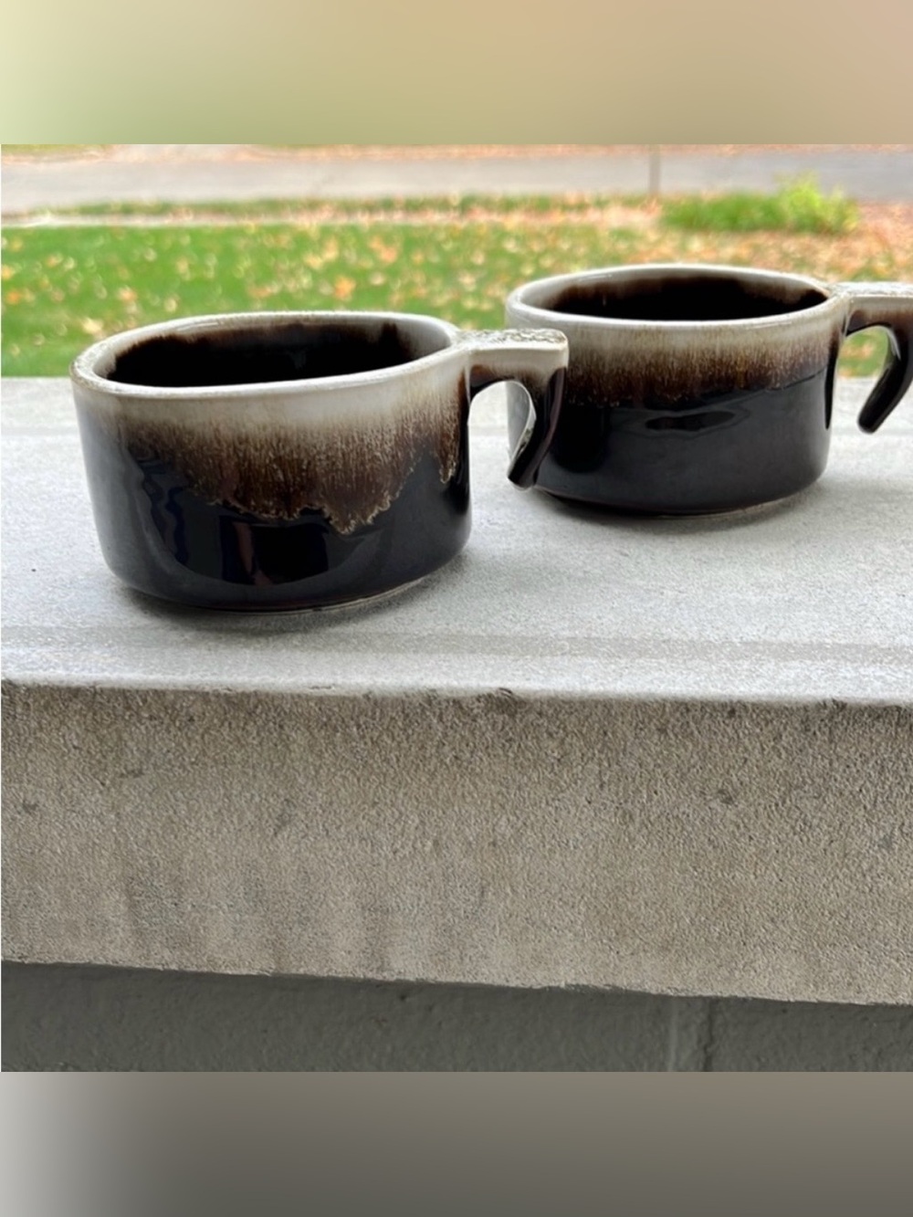 Pfaltzgraff Set of 2 Drip Glaze MCM Coffee Tea Earthenware Mugs Brown Cream